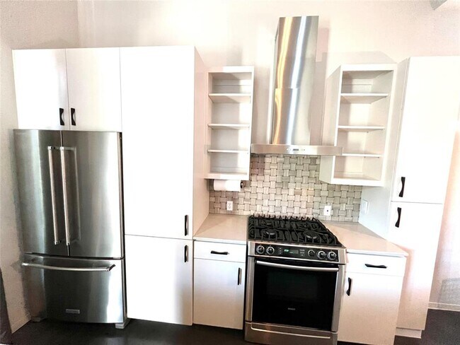 Photo - 5006 Woodrow Ave Unit B