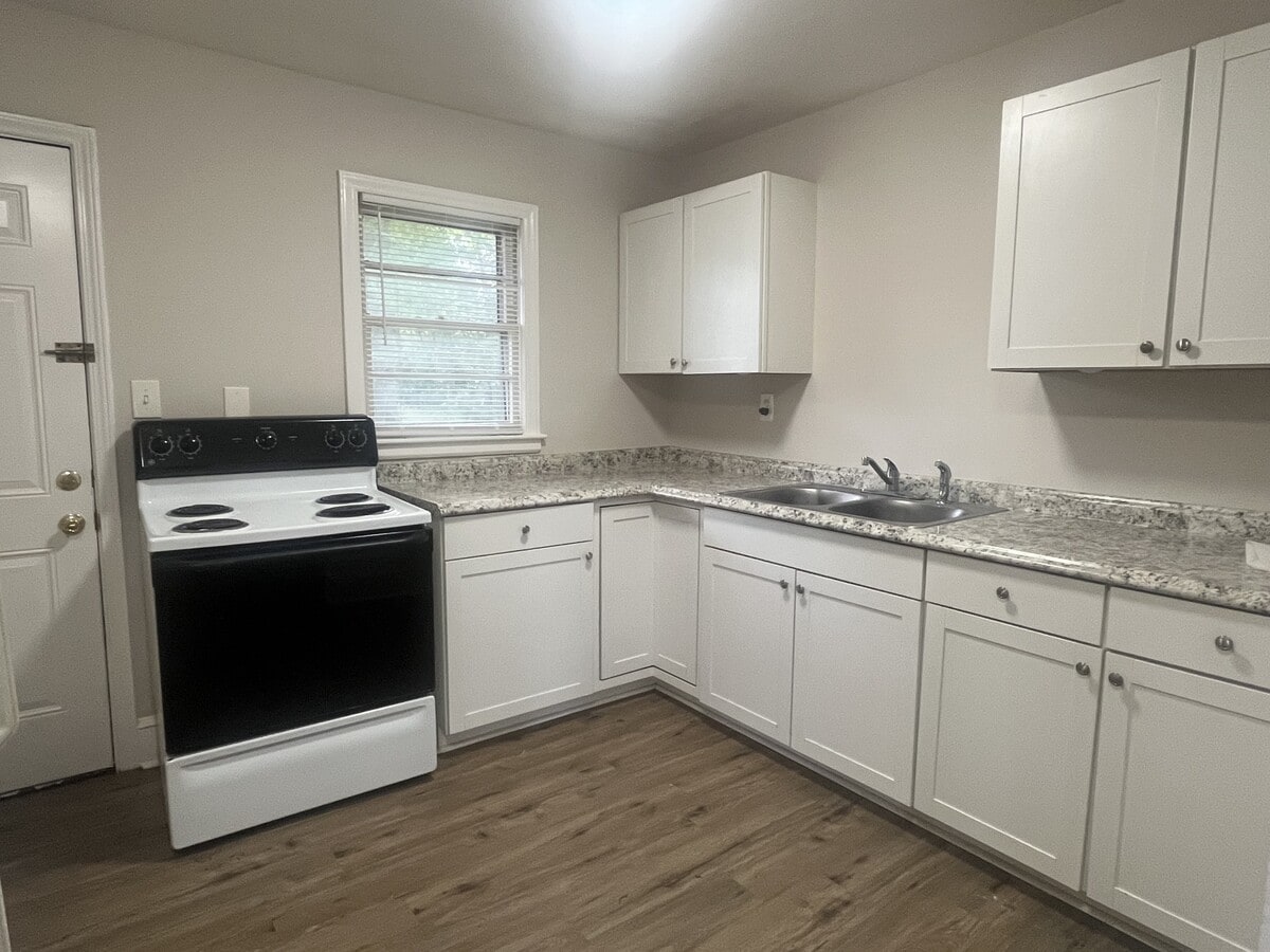 Photo - 3828 Winfield Dr