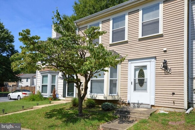 Building Photo - 14902 London Ln