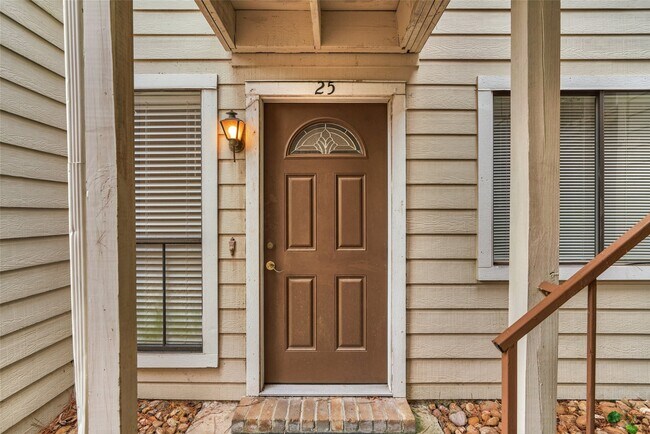 Photo - 3500 Tangle Brush Dr Unit 25