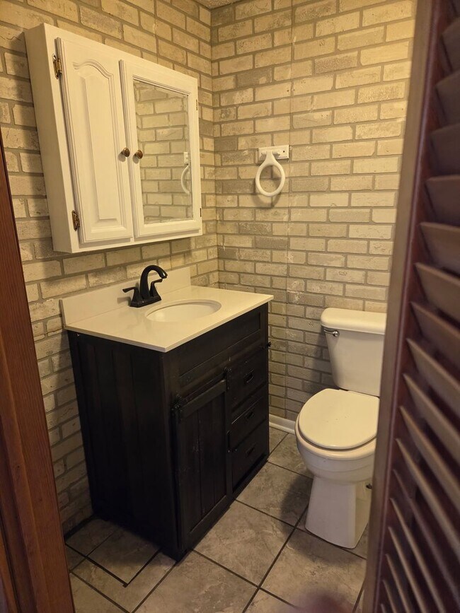 Photo - Home in Marion