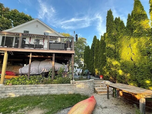 Photo - 157 Riverview Ave