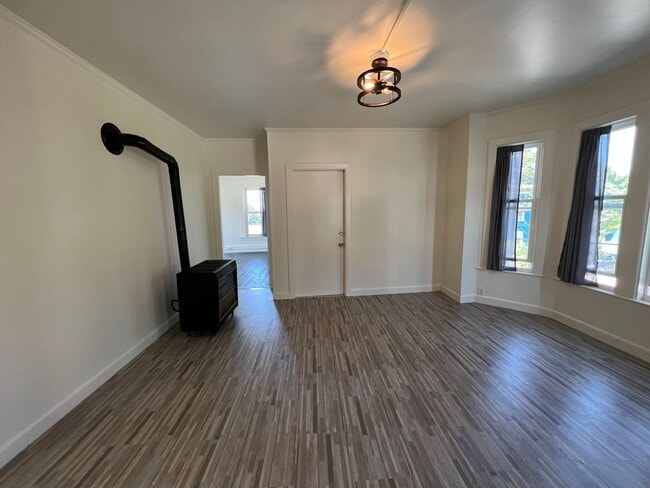 Photo - 471 Central St Unidad 2