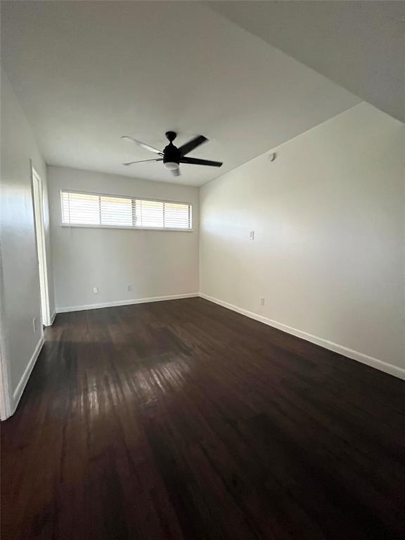 Photo - 3304 Red River St Unidad 203