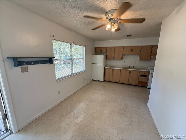 Photo - 7115 W Porpoise Dr