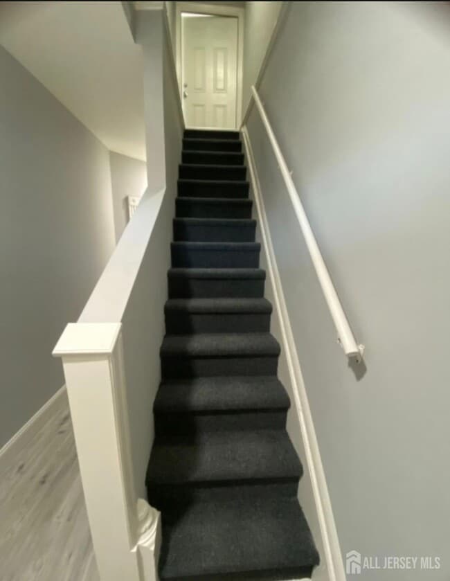 Photo - 315 Smith St