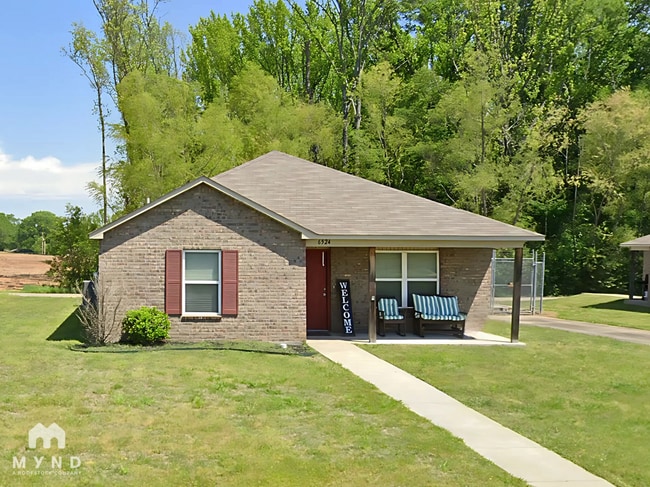Building Photo - 6524 Ridgemist Ln Rental