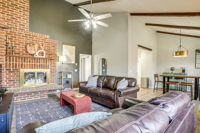 Photo - Spacious 2BR Home Near JMU –