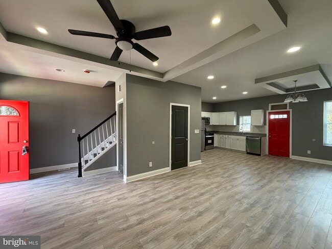 Photo - 3427 Dupont Ave