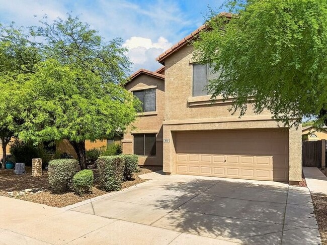 BEAUTIFUL 4 BDRM 2.5 BA HOME IN JOHNSON RANCH WITH GOLF COURSE AND 2 COMMUNITY POOLS