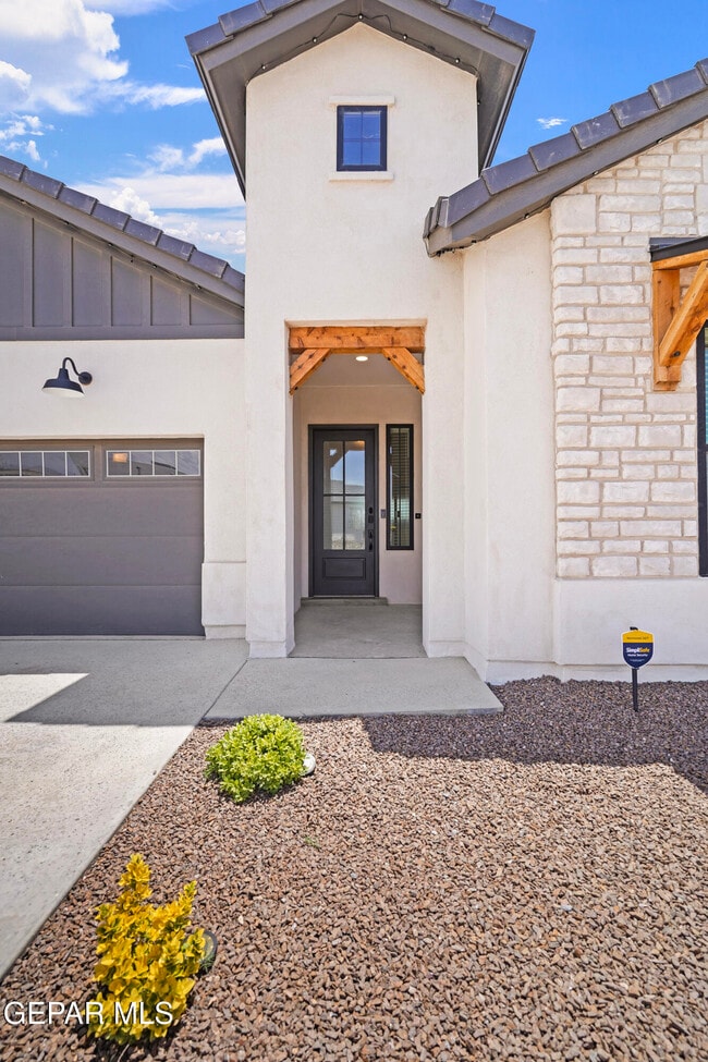 Photo - 13992 Margaret Ponce Ave