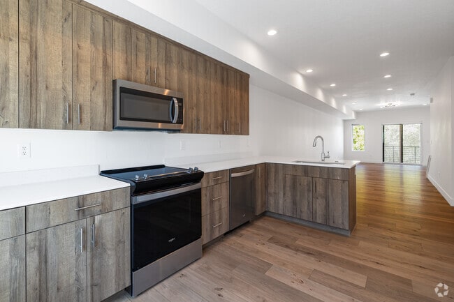 2BR, 2.5BA - 1,680SF - Kitchen/Dining Room