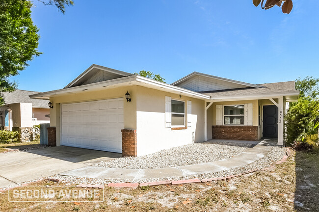 Photo - 10532 Wyndcliff Dr House
