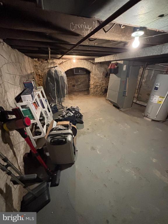 Photo - 1921 S Croskey St