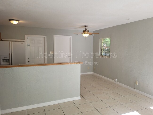 Photo - 7502 Pomelo Dr