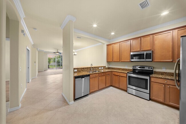 Photo - 14460 Grapevine Dr