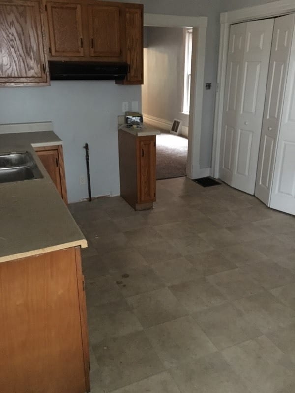 Photo - $1350.00 3 Bedroom 2 Bathroom