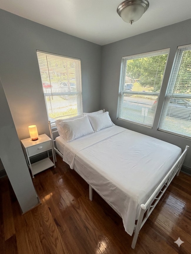 Photo - 1033 Palmetto Ave SW