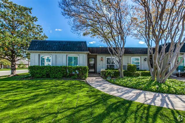 Building Photo - 7760 Dentcrest Dr Rental