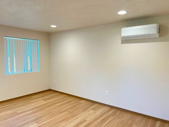 Photo - try32 Unit 389