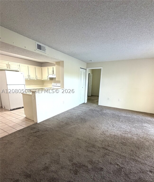 Photo - 351 Palm Way Unit 303