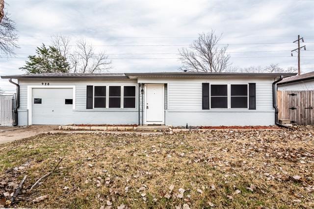 Photo - 926 Powell Rd