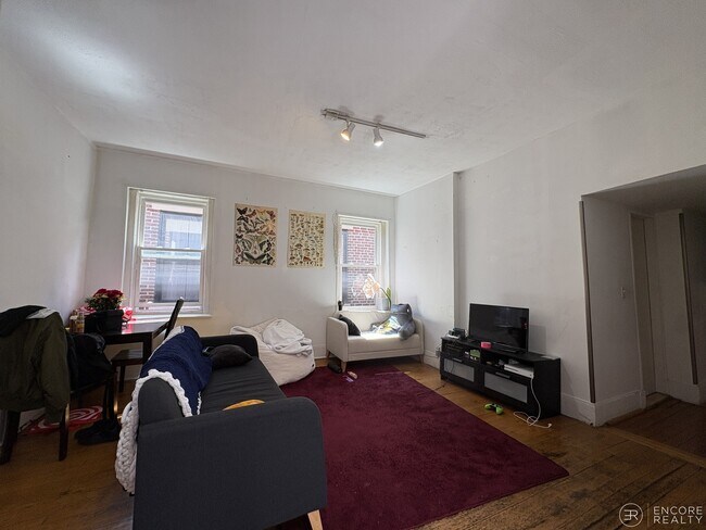 Photo - 17 Aberdeen St Unit 6