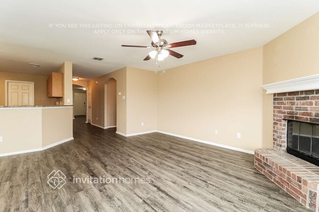 Photo - 2435 Buffalo Run