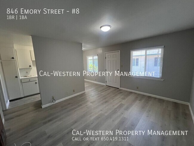 Photo - 846 Emory St Unidad #8