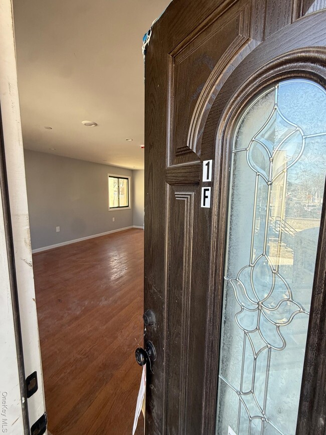 Photo - 139-18 Lakewood Ave Unit 1F