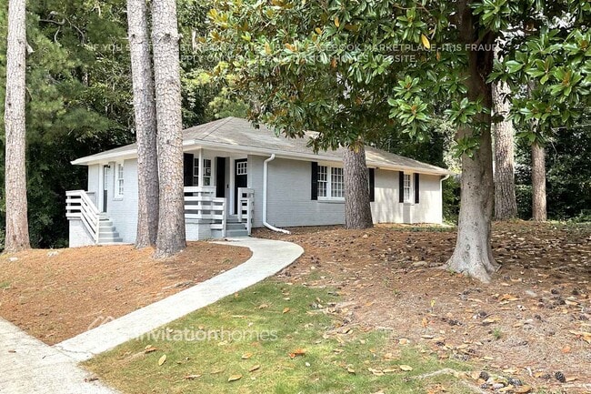 Photo - 705 Pinehill Dr