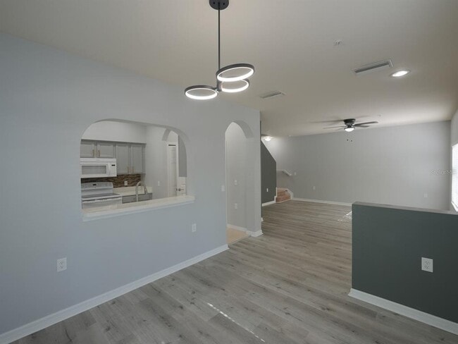 Photo - 3707 45th Terrace W