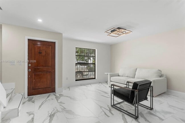 Photo - 3973 NE 167th St