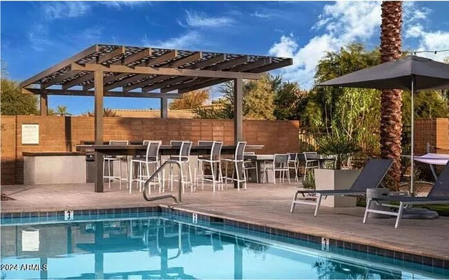 Photo - 1111 W Diamondback Dr