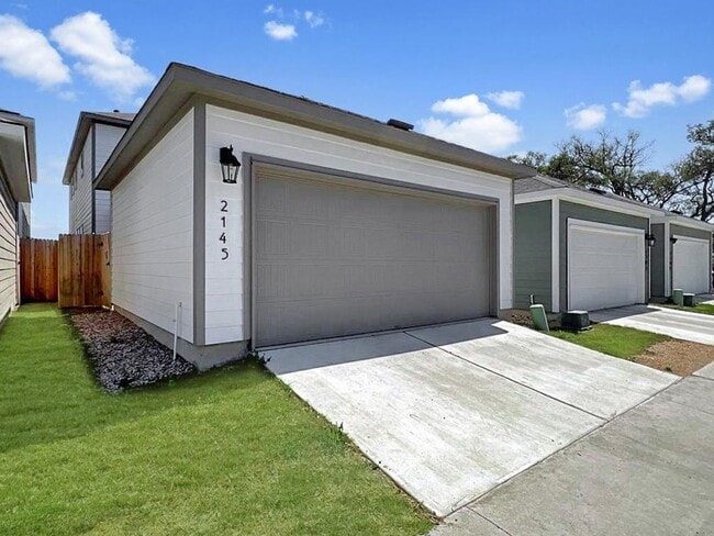 Photo - 2145 Arendale Dr