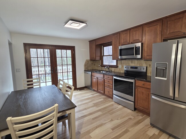 Photo - 933 Cedar Swamp Rd Apartment Unit B