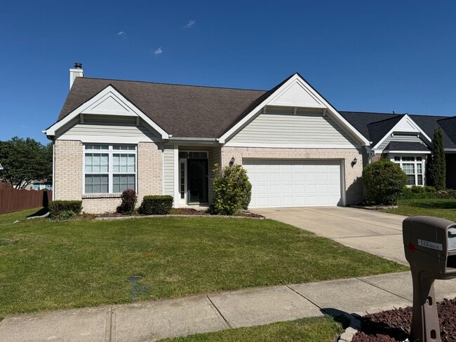 Building Photo - Fantastic 3 Bedroom 2 bath home on a pond