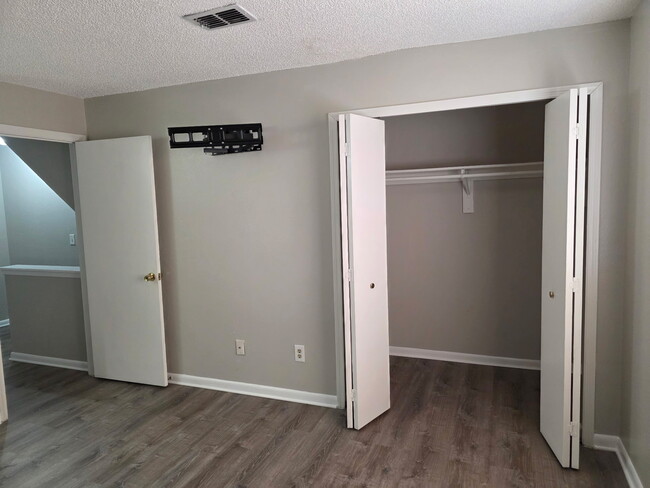 Photo - 2031 Pine Chace Ct