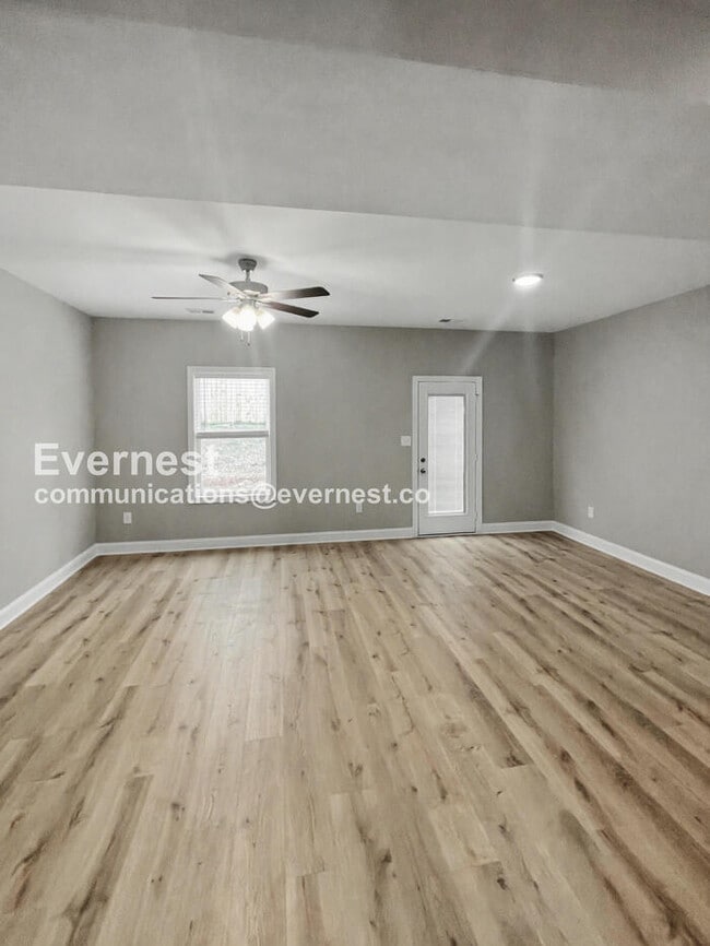 Photo - 3385 Polly Dr