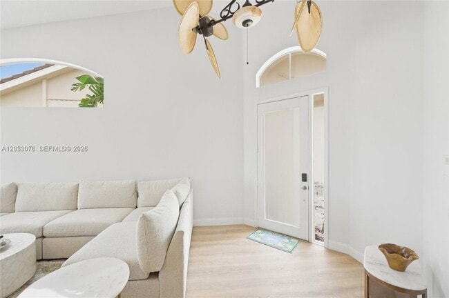 Photo - 8141 Sandpiper Way
