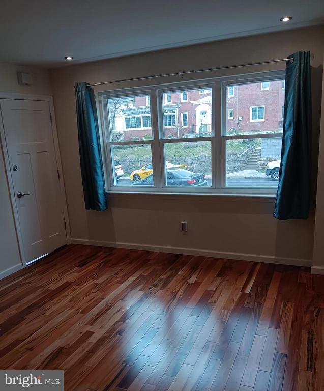 Photo - 115 St Charles St Unit A