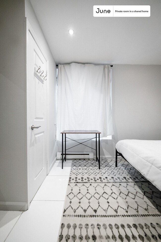 Photo - Room in Shared 5 bed/2 bath home Unit B