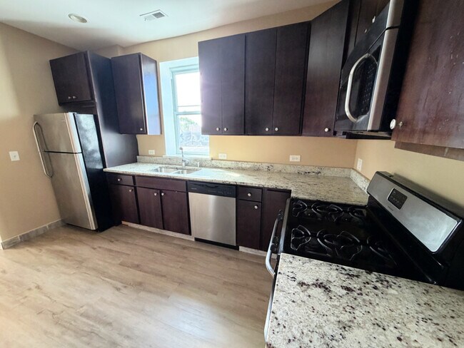 Photo - 4551 N Pulaski Rd