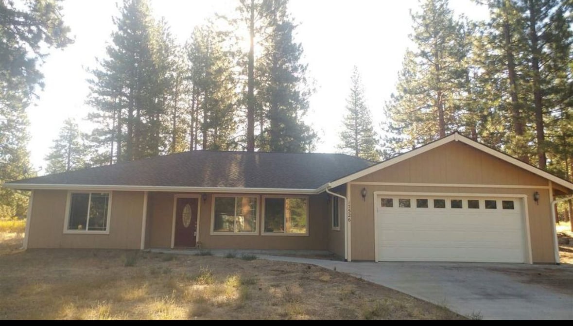 Photo - 17526 Fisher Rd House