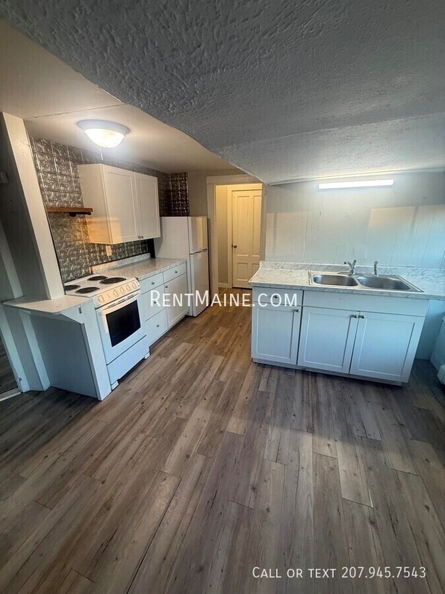 Photo - 21 Webster Ave Unidad 3