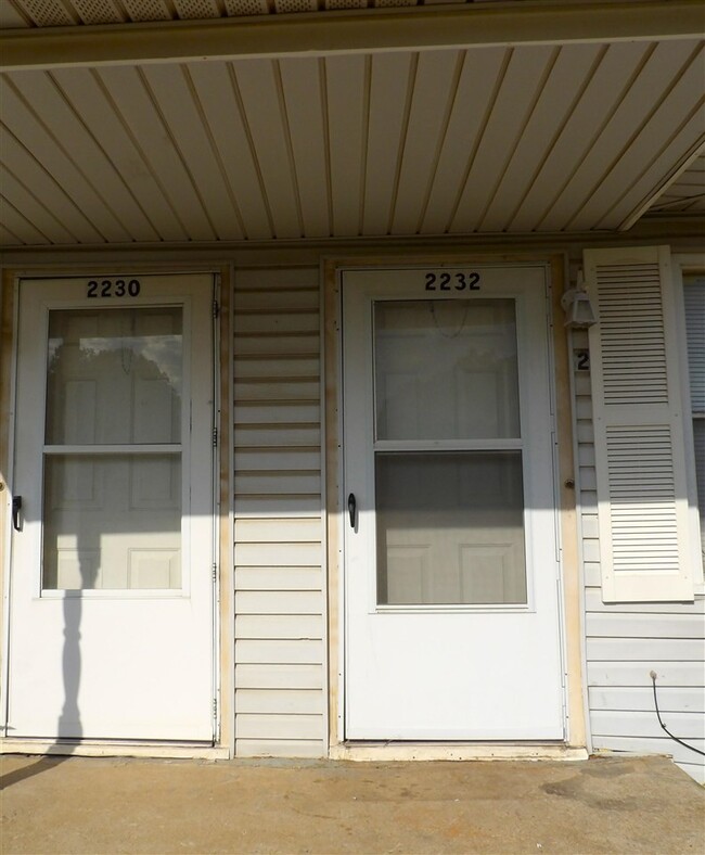 Photo - 2232 NW 25th St Townhome