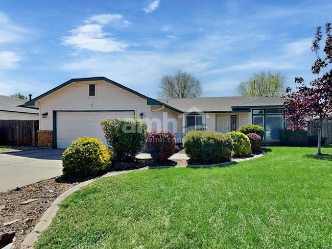 Building Photo - 2839 W Santa Clara Dr