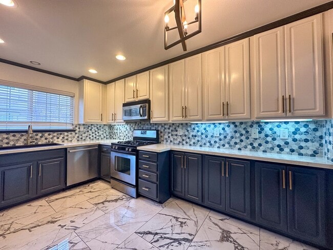 Photo - 630 Antioch Terrace