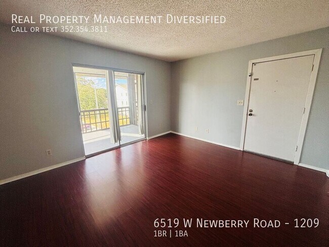 Photo - 6519 W Newberry Rd