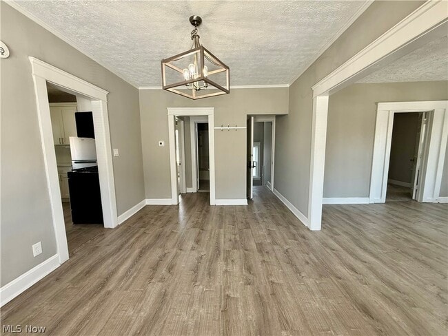 Photo - 1265 Marlowe Ave